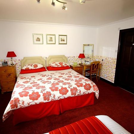Eagles Guest House Lincoln Bagian luar foto