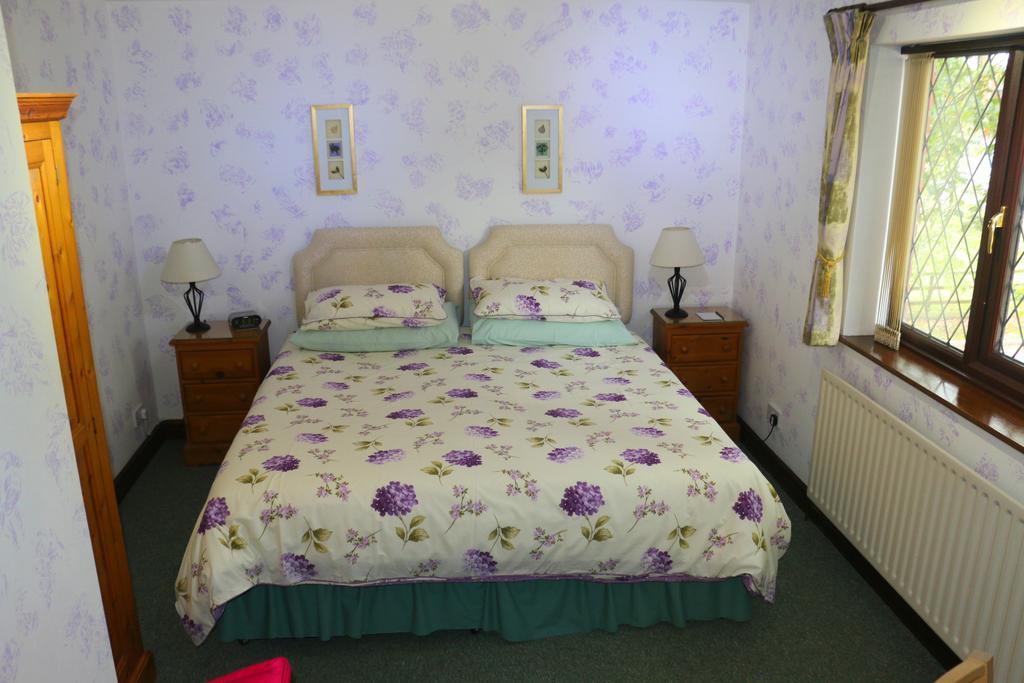 Eagles Guest House Lincoln Bagian luar foto